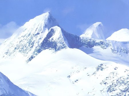 Снежная гора