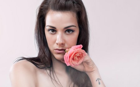 Роза девушка