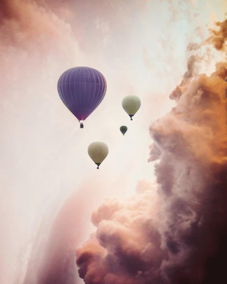 Воздушные шары в небе