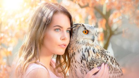 Девушка с совой