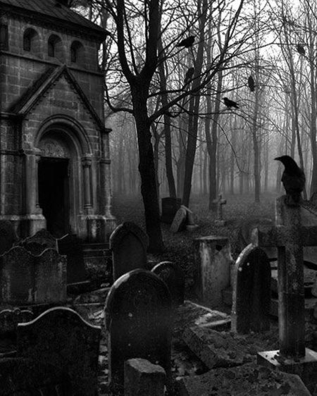 Готическое кладбище