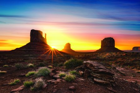 Долина монументов сша закат