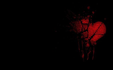 Черное разбитое сердце
