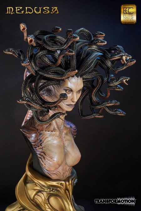 Медуза горгона статуя