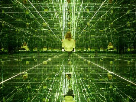 Зеркальная комната да винчи