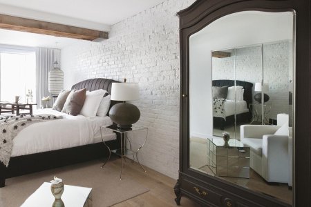 Зеркало для спальни