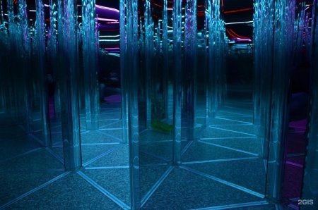 Зеркальный лабиринт pikabolo