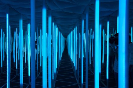 Зеркальный лабиринт авиапарк