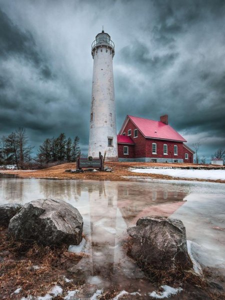 Маяк lighthouse мичиган