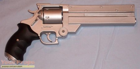 Револьвер матеба триган