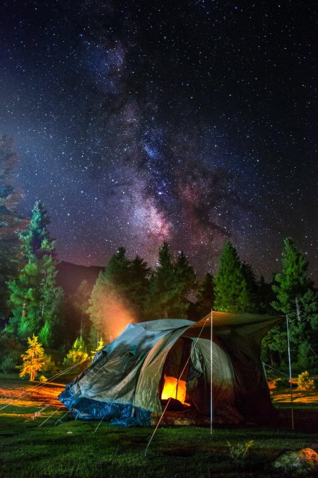 Палатка ночью