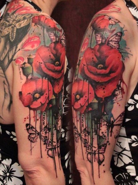 Тату мак реализм