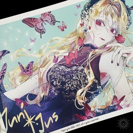 Красивая аниме девушка