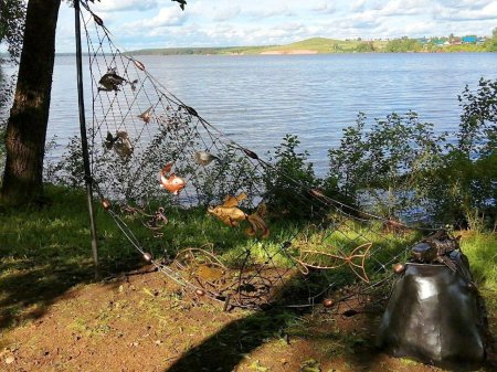 Озеро в белой холунице