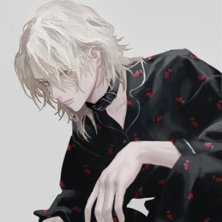 Беловолосая аниме кун