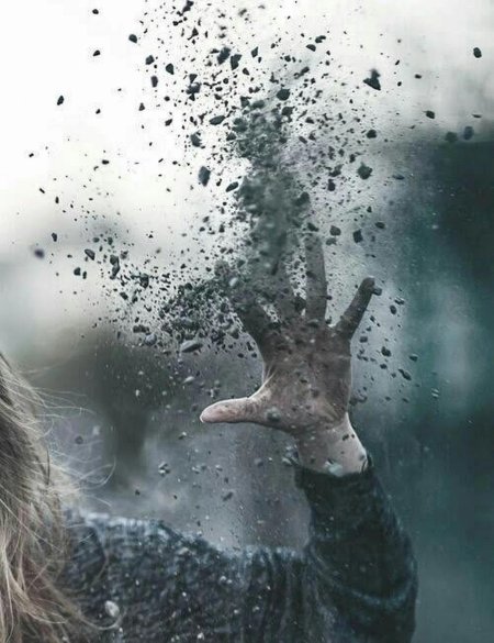 Пепел в воздухе