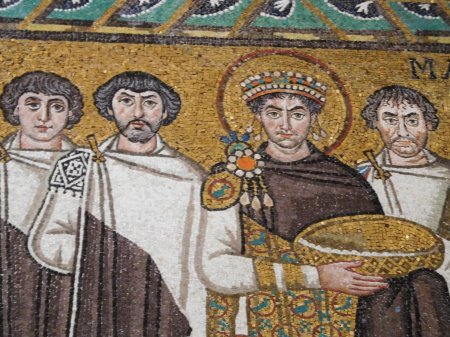 Мозаика император юстиниан равенна