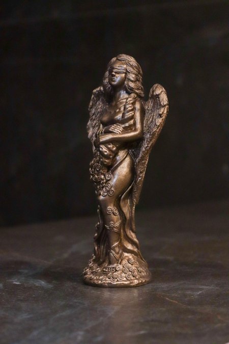 Статуэтка veronese \ фортуна - богиня удачи\