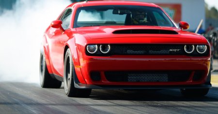 Додж челленджер демон