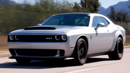 Dodge challenger 170