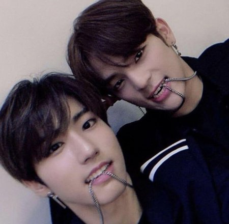 Джисон и хенджин