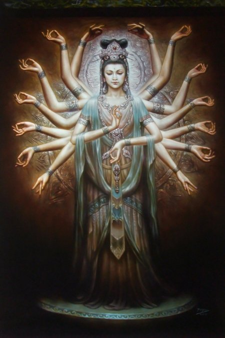 Многорукий бог шива