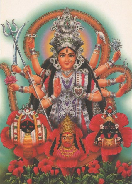 Многорукая индийская богиня лакшми