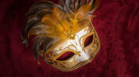 Венецианская карнавальная маска