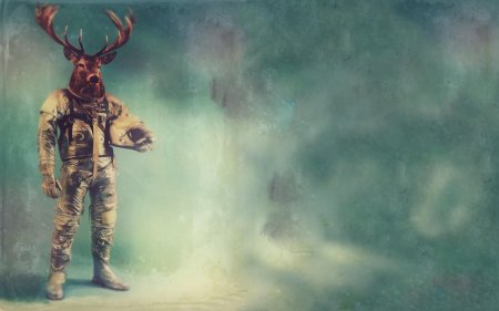 Космонавт олень