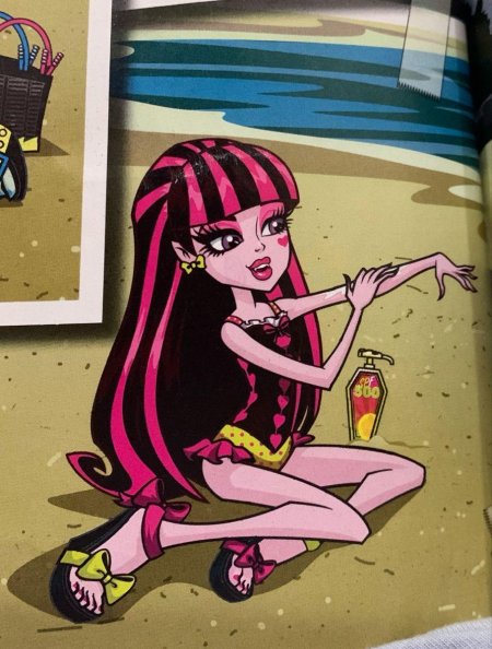 Глум бич монстер хай