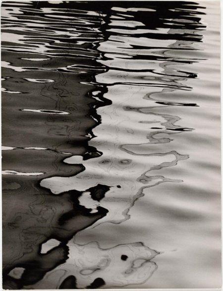 Отражение в воде