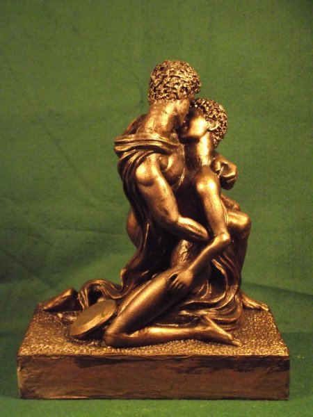 Статуэтка влюблённые veronese