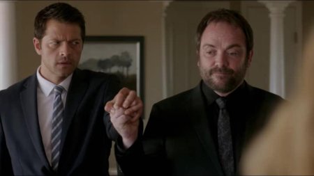 Зачарованные сериал миша коллинз