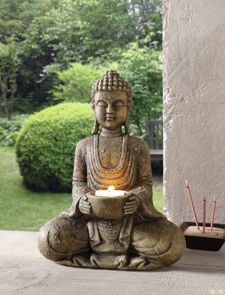 Фонтан будда