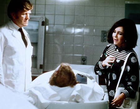 Единственная забава в городке фильм