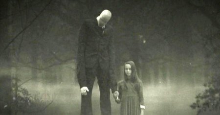 Слендермен в лесу