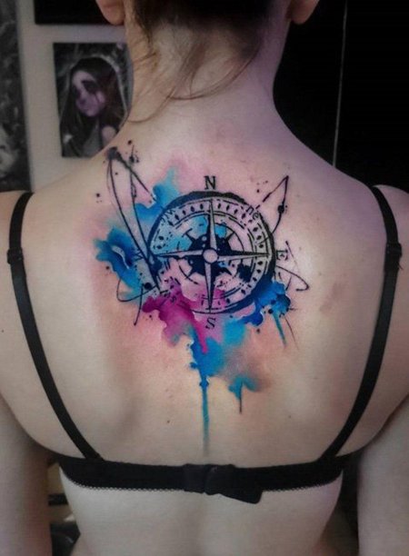 Акварельные тату на спине