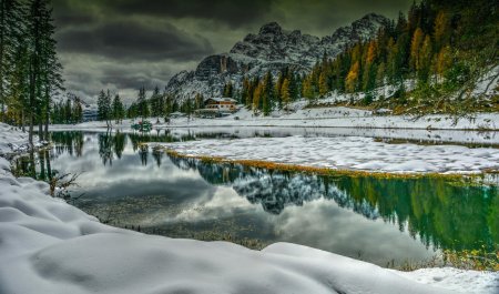 Доломитовые альпы озеро