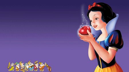 Белоснежка с яблоком