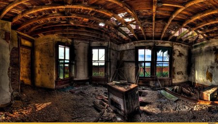 Заброшенное здание