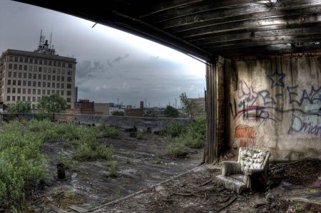 Заброшенное здание