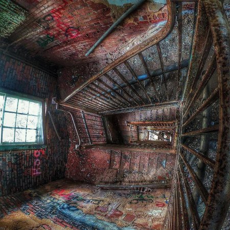 Заброшенные здания в америке