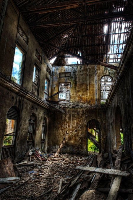 Цвелодубово заброшенный особняк