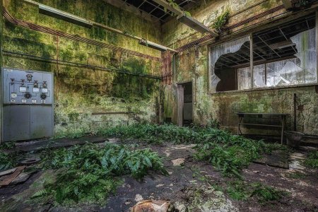 Заброшенный отель baker сша