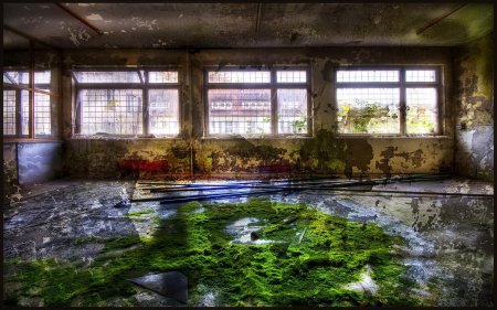 Заброшенное здание