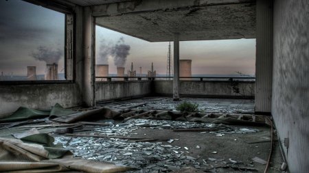 Разрушенные заброшенные здания