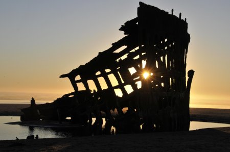 Peter iredale корабль