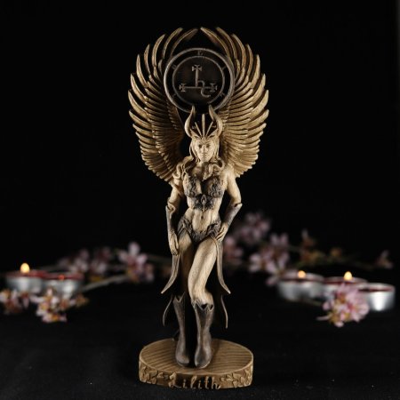 Богиня исида