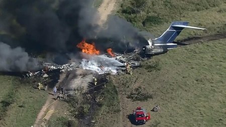 Американский самолет упал