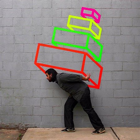 Оптическая иллюзия на стене